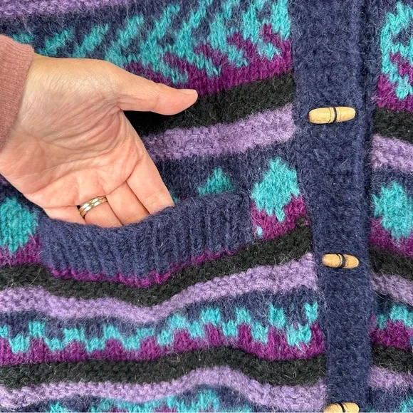 Lost Horizons Wool Button Down Cardigan Sweater Fair Isle Handmade Nepal - Picture 3 of 8